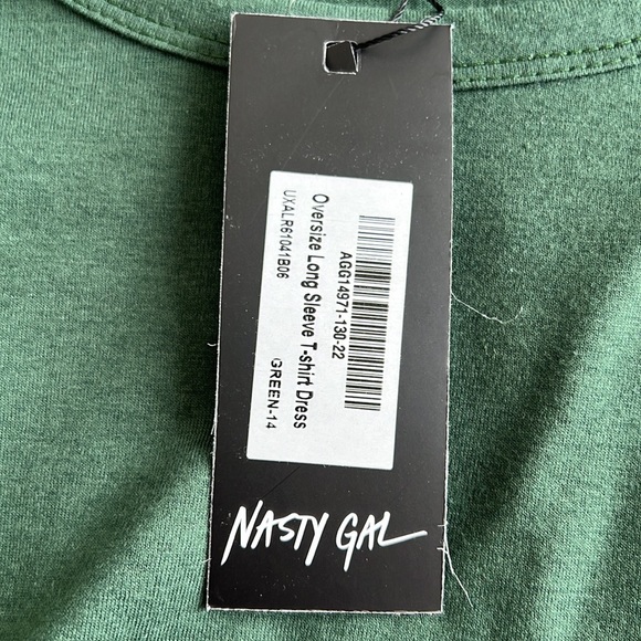 Plain Long Sleeve Dress - Picture 4 of 4